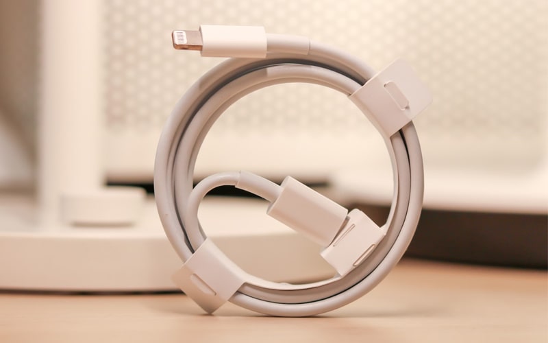Cáp sạc nhanh iPhone 20W Type C to Lightning Chính hãng, zin bóc máy