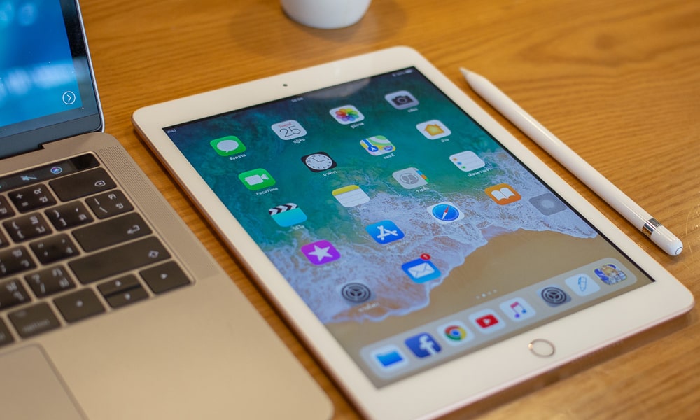 iPad 9.7 inch Gen 6 2018 128GB (4G + Wifi) 99% đẹp như mới, có trả góp