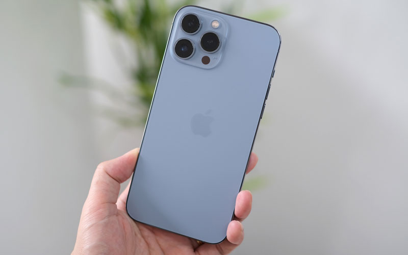 Chọn mua iPhone 13 Pro 256GB cũ là cách tốt nhất để tiết kiệm chi phí