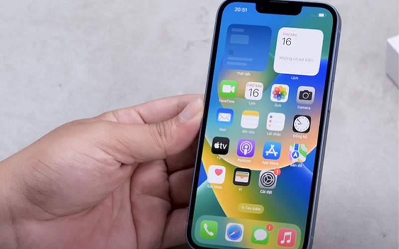 Năng lượng pin có chút cải thiện hơn so với thế hệ tiền nhiệm