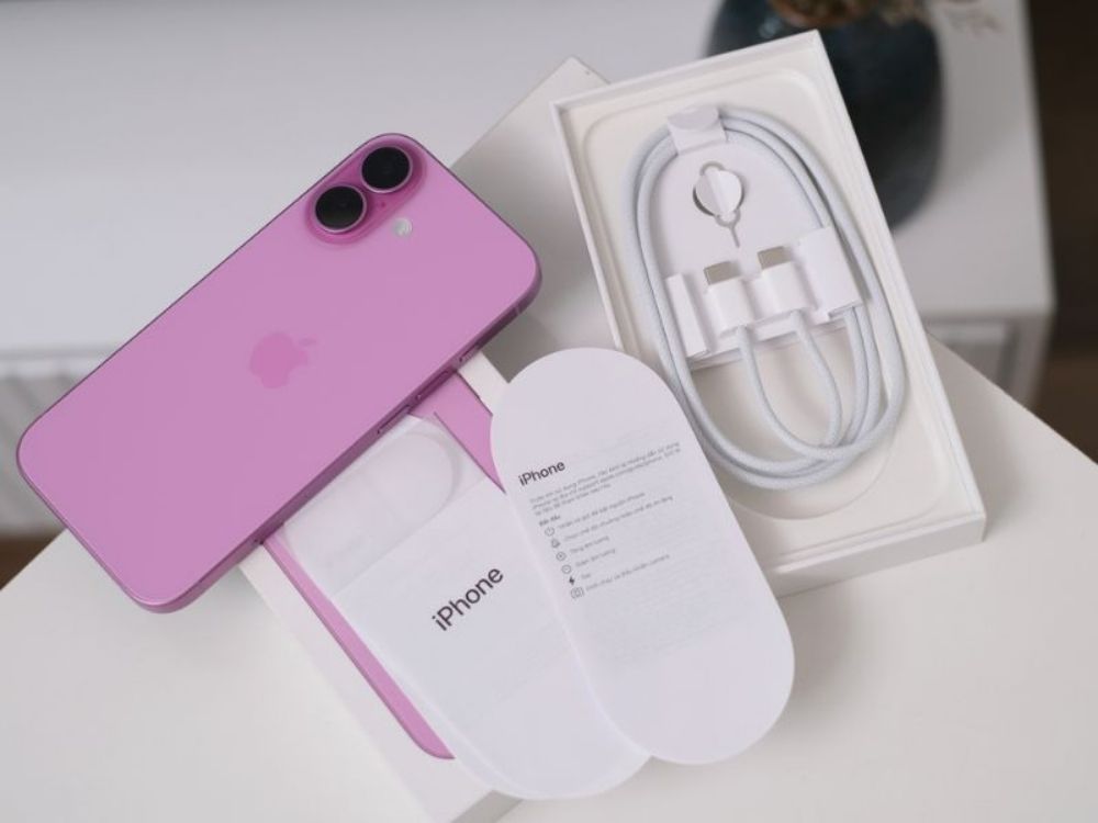 iPhone 16 Plus 256GB cũ là một lựa chọn tiết kiệm hơn so với máy mới