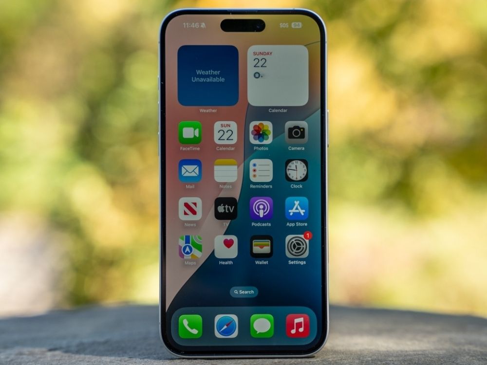 Màn hình của iPhone 16 Plus 512GB cũ mang lại trải nghiệm tốt khi sử dụng