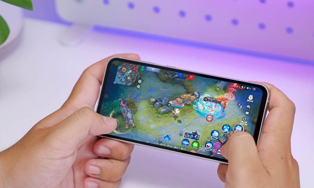 Hiệu năng mạnh mẽ trong phân khúc tầm trung với chip Snapdragon