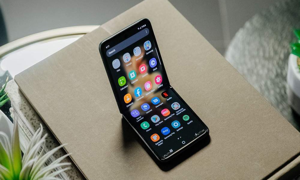 Samsung Galaxy Z Flip 3 chính hãng giá tốt | Trả góp 0%, sẵn hàng