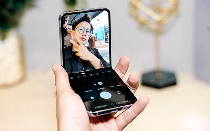 Samsung Galaxy Z Flip 4 5G 8GB|256GB Chính hãng New Fullbox
